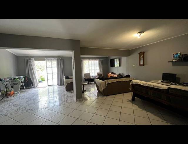 3 BEDROOM DUPLEX FOR SALE IN ARBORETUM